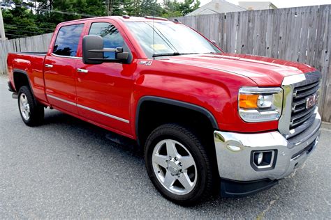 Used 2015 Gmc Sierra 2500hd 4wd Crew Cab 153 7 Slt For Sale 34 900 Metro West Motorcars