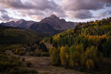 How to Photograph Fall Colors