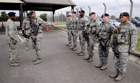 Top Cop visits RAF Mildenhall > Royal Air Force Mildenhall > RAF ...