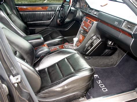 Mercedes W124 Interior