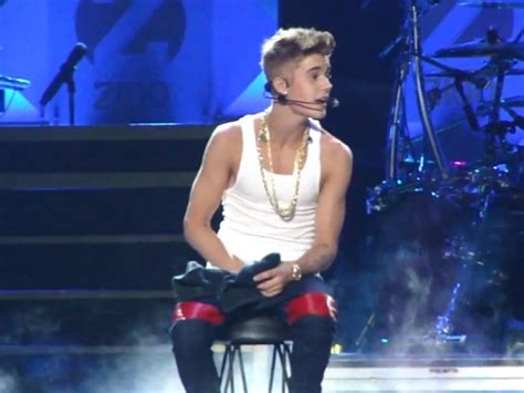 Holy Fuck Somebody Tried To Assassinate Justin Bieber NOISEY