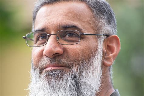 Anjem Choudary Denies Terror Charges Ahead Of Trial