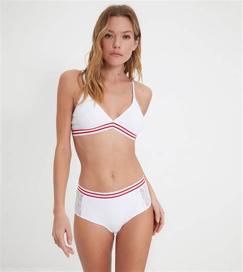 Buy Trendyol Solid Bikini Set In White Thstreet Saudi Arabia