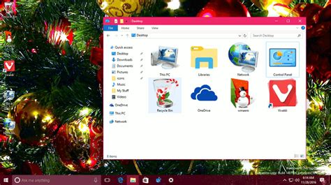 Top 6 Christmas themes for Windows 10