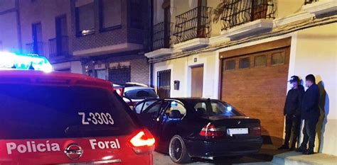 Policía Foral investiga a dos conductores por delitos de tráfico y