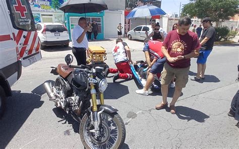 Motociclista Le Corta El Paso A Camioneta Y Termina Con Heridas De