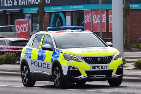 Ou70 Djv British Transport Police Peugeot 3008 Response Ve Flickr