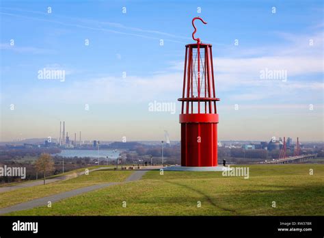 Kunstobjekt Von Otto Piene Auf Der Halde Rheinpreussen Fotos Und