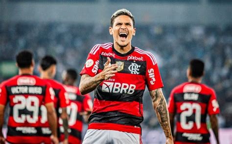 Pedro Fica A 1 Gol De Igualar Recorde Pelo Flamengo Coluna Do Fla