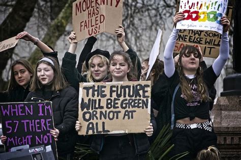 Younger Generations Speak Out on Climate Change: “Action Now!” – La Voce di New York