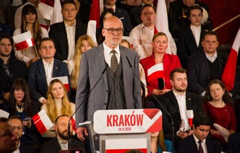 Prof Andrzej Nowak Prostuje Nie Jestem Przewodnicz Cym Komitetu