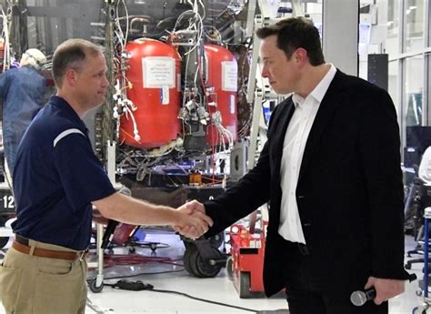 Nasa Aims For First Manned Spacex Mission In First Quarter 2020