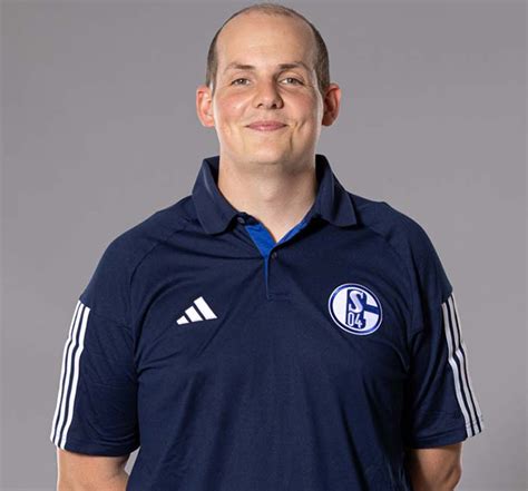 Trainer und Staff U16 Knappenschmiede Schalke Fußball