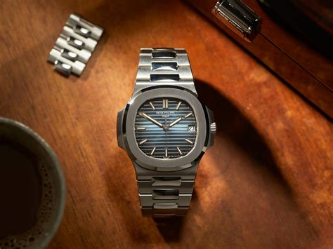 Buyers Guide Patek Phillipe Nautilus Chrono Magazine