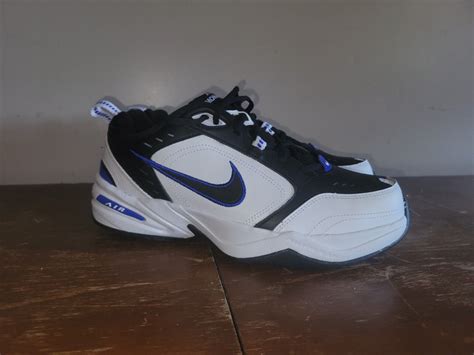 Men's Nike Air Monarch IV 4E Wide White Black sz 9.5 - Gem