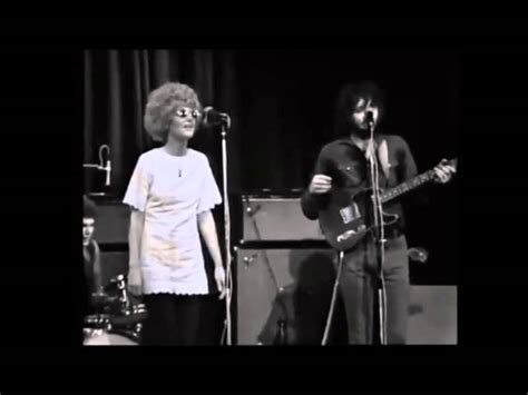 Delaney & Bonnie - Comin' Home (Live) Chords - Chordify