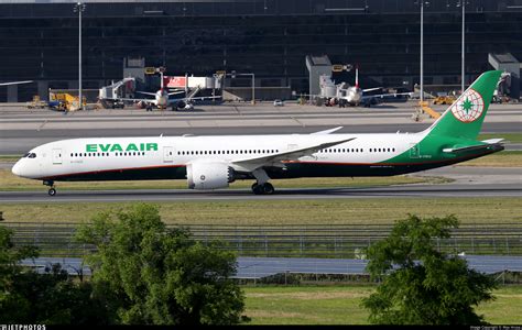 B 17802 Boeing 787 10 Dreamliner Eva Air Max Hrusa JetPhotos