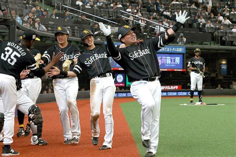 山川穂高、2打席連続満塁弾で西武ファンに痛烈な “お返し”ホリエモンは「ブーイングとかクソのやること」一刀両断 Smart Flash スマフラ[光文社週刊誌]