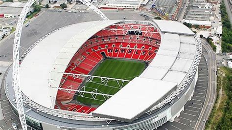 Wembley Stadium Old And New - Lu-dont