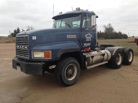 1996 Mack Cl713 For Sale 14 Used Trucks From 17725