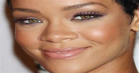 Rihanna In Nude Photo Scandal Daily Star