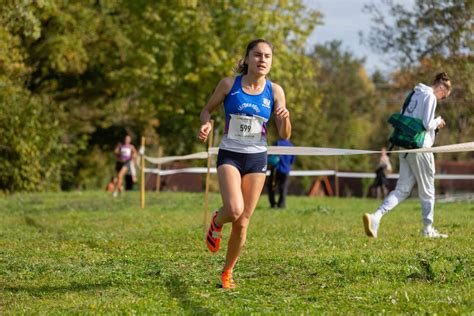 En Athl Tisme L Albigeoise Alexa Lemitre De Retour En Bleu Le Tarn Libre