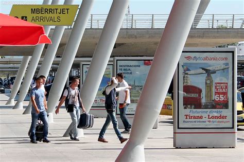 Analisti Vizat nuk do hiqen për kosovarët për shkak të Shqipërisë