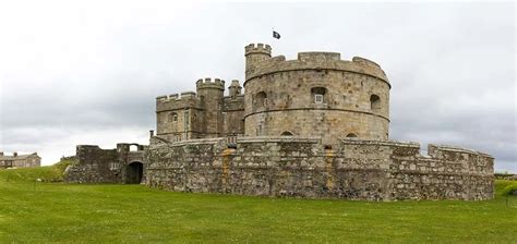 Best Castles in Cornwall - Historic European Castles