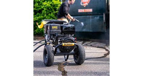 2022 Dewalt 4400 Psi At 40 Gpm Cold Water Gas Pressure Washer Powered