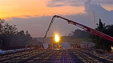 Anak Usaha SIG Pasok Beton Siap Pakai Untuk Proyek Jalan Tol Pertama Jambi