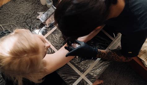 Ultimate Tattoo Aftercare Guide How To Care For Fresh New Tattoos