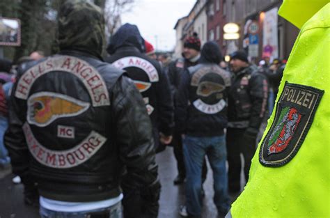 how to become a member of hells angels