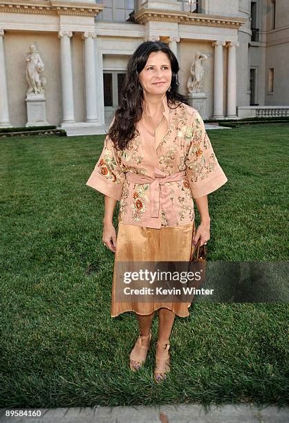 The Tracey Ullman Show Photos and Premium High Res Pictures - Getty Images