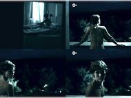 Naked Joke Devynck In Het Goddelijke Monster