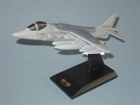 AV-8B Harrier Airplane Model – MAM - Scalecraft