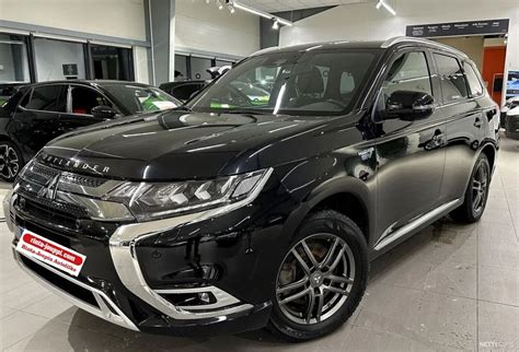 Mitsubishi Outlander PHEV Instyle Business X 4WD Huippuvarustelu