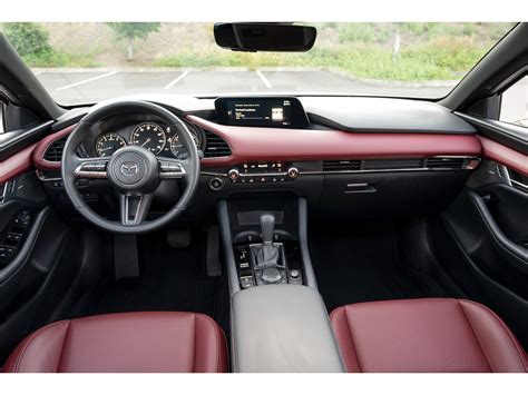 2025 Mazda Mazda3: 181 Interior Photos | U.S. News