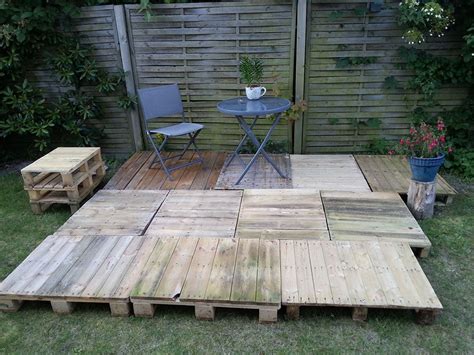 Bricolage Une Terrasse Et Un Salon De Jardin En Palettes Tout Rien