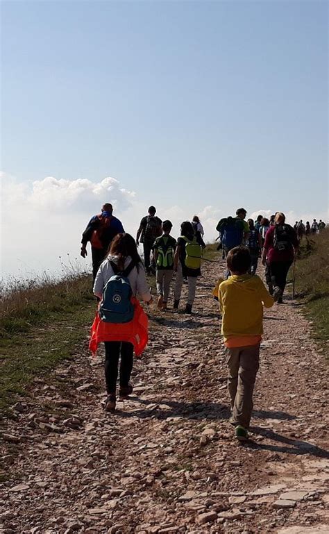 Se Il Cai Fa Rima Col Fai Escursioni Nel Monumento Naturale Del Furlo