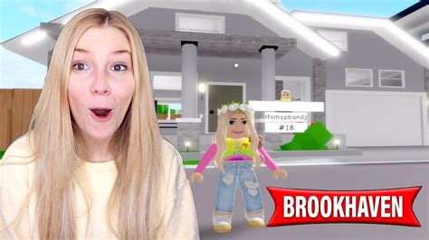 Playing Roblox Brookhaven For The First Time With My Pb And J Mom Youtube