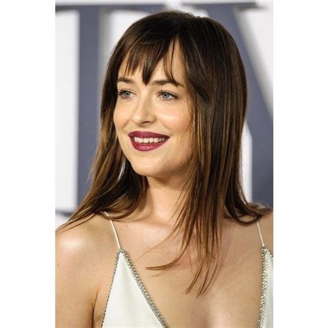 Dakota Johnson Short Hair With Bangs Hairstyles With Bangs Short