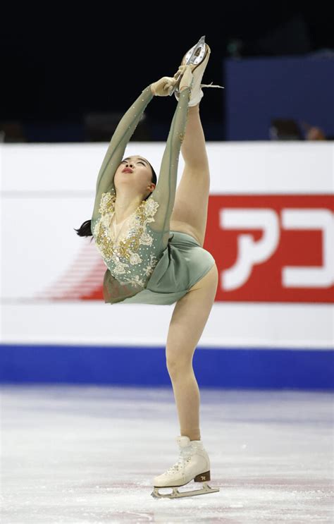 Hot New Karen Chen Bikini Pics