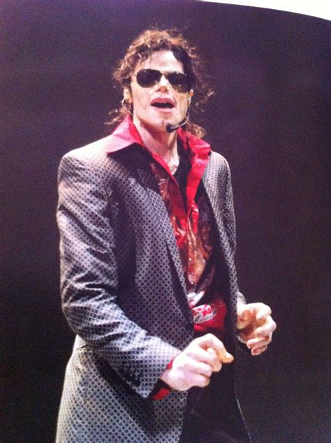 Michael Jackson This Is It Michael Jackson Smile Photos Of Michael Jackson Michael Jackson Pics