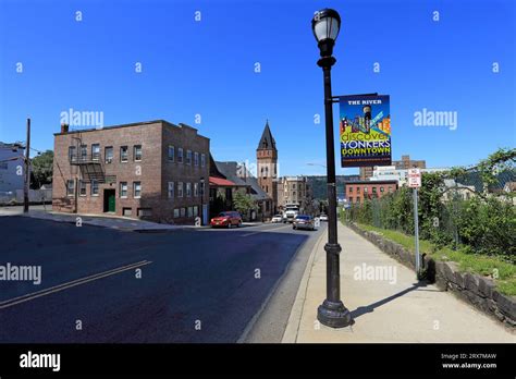 Ashburton Ave Yonkers Ny Stock Photo Alamy