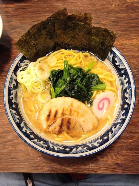 『濃厚豚骨ラーメン醤油』麺屋 武士道 船橋店のレビュー ラーメンデータベース