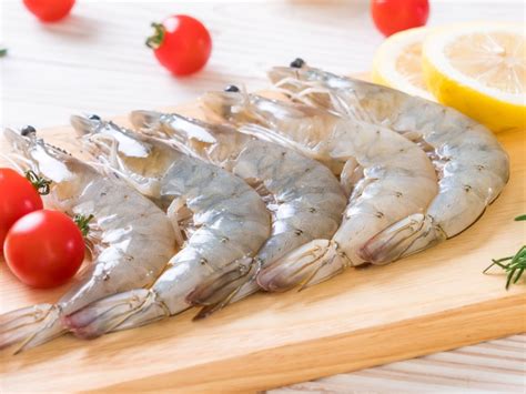 How To Tell If Your Cooked Shrimp Has Gone Bad