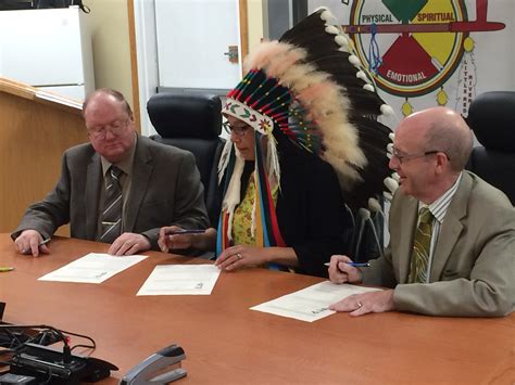 Lac La Ronge Indian Band signs reconciliation agreement on health ...