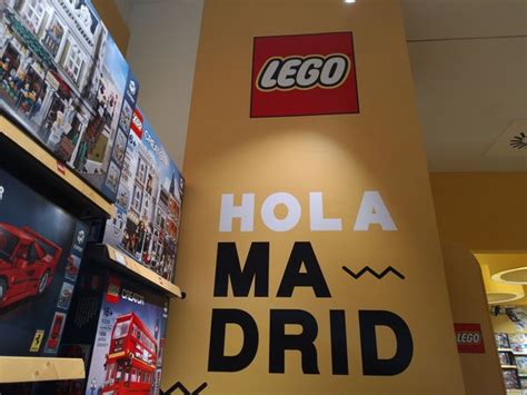 Visitamos La Primera Tienda De Lego En Espa A