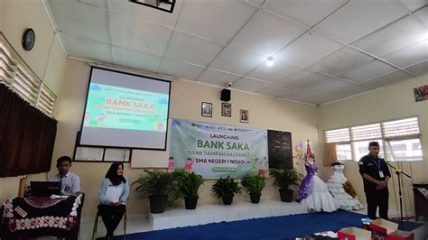 SMAN 1 Ngaglik Sleman Launching Bank Sampah Sekolah Bank SAKA