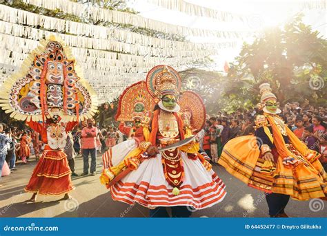 Traditional Kathakali Dance on New Year Carnival Editorial Photography - Image of kerala, dance ...